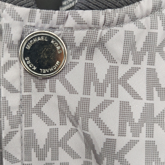MICHAEL KORS MENS Logo Tape Baseball Jacket size medium Black and Gray - Picture 7 of 7